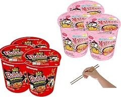 Contenido típico de un pack surtido de ramen asiático